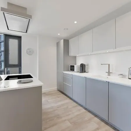 Stunning 2 Bed Apartment In Central Birmingham Exterior photo