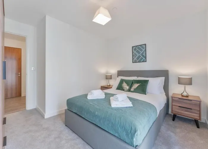 Stunning 2 Bed Apartment In Central Birmingham